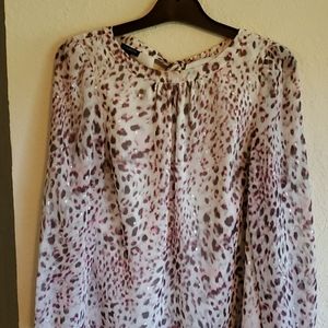 Woman's .Blouse with Bell Sleeves